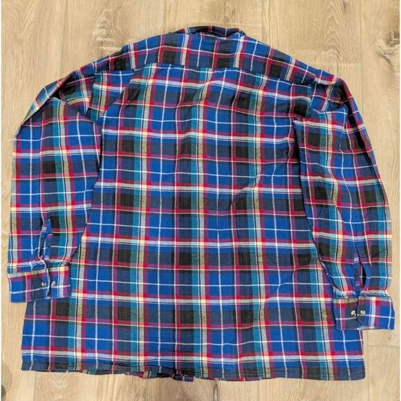 Van Heusen Winterweights Men’s 2XL Plaid Flannel Shirt Blue Red Long Sleeve - Picture 2 of 8